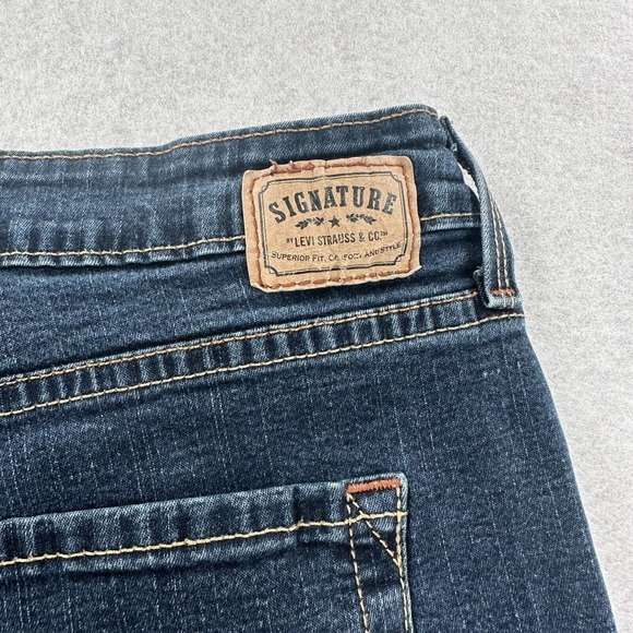 Signature by Levis At Waist Bootcut Blue Denim Flare Jeans Womens 14 Short 32X28 - Picture 5 of 11